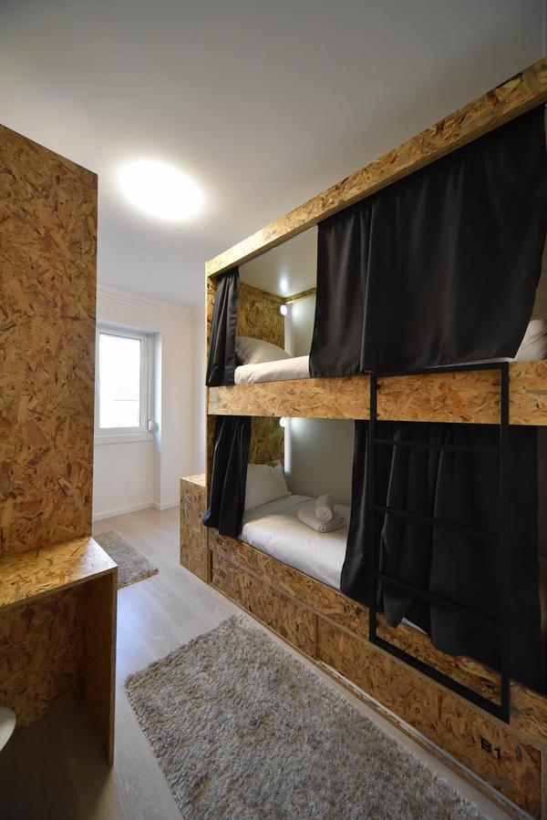 S&S Hostel Lisbon Bagian luar foto