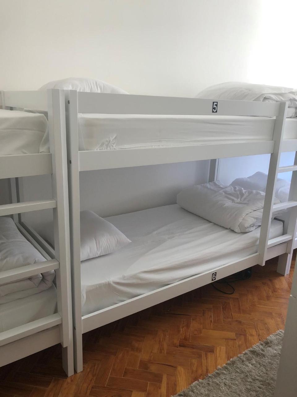 S&S Hostel Lisbon Bagian luar foto