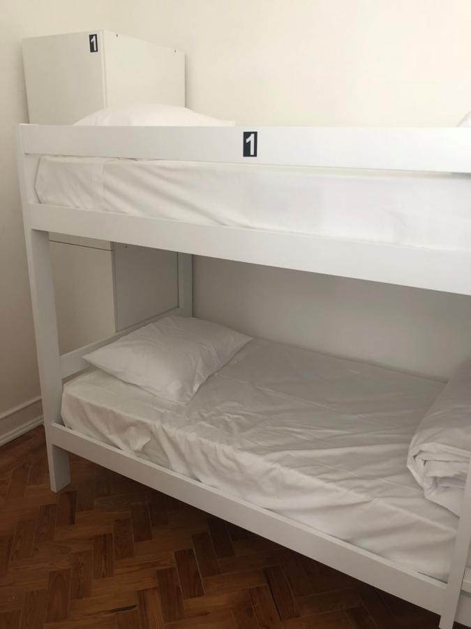 S&S Hostel Lisbon Bagian luar foto